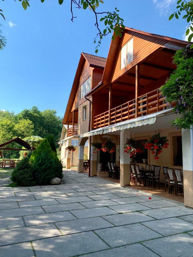 Янтарная Форель Bushtyno Exterior foto